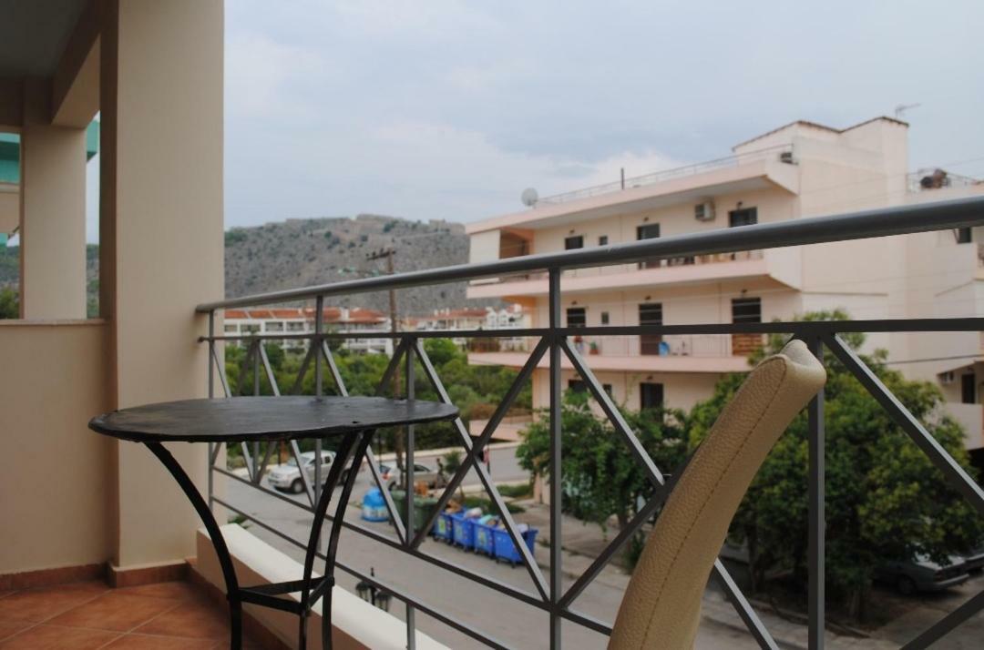 Kolokotroni'S Apartment Nafplio Eksteriør billede